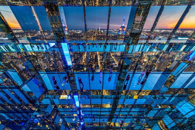 SUMMIT One Vanderbilt Experience Ticket - Practical clothing and bag advice