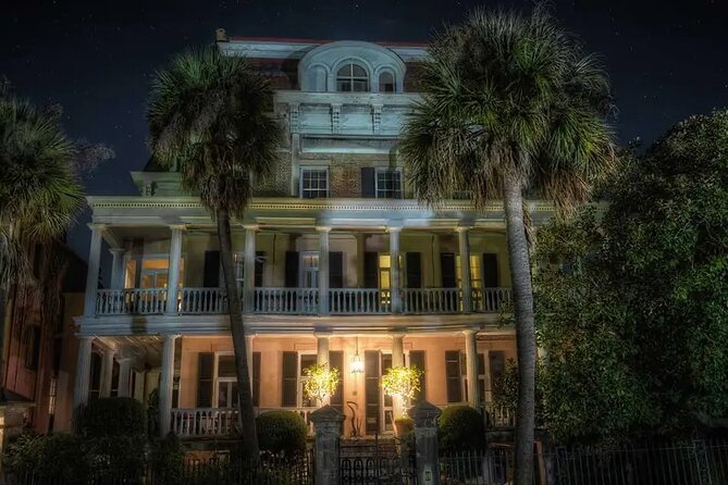 The Death and Depravity Ghost Tour in Charleston - How much walking is involved?