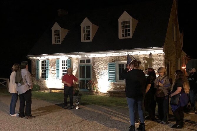 The Original Ghosts of Williamsburg Tour - Group size, pace, and comfort