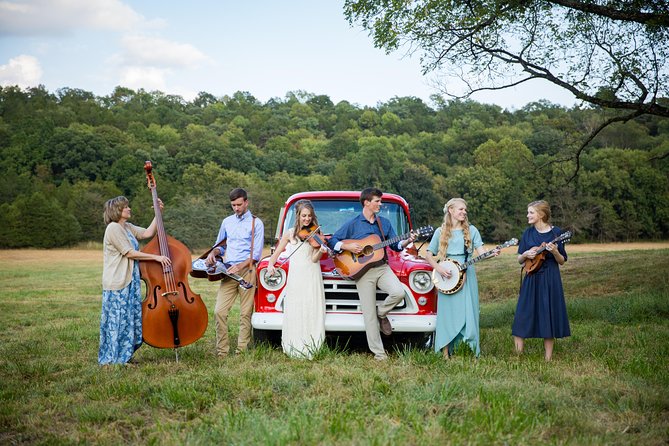 The Petersens at The Little Opry Theatre in Branson - The music: harmonies first, variety second