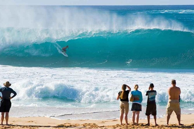 Tour of North Shore & Waimea Waterfall - Sunset Beach and the winter surf question