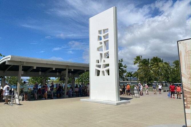 Tribute to Pearl Harbor Arizona Memorial and Honolulu City Tour - A quick look at Honolulu’s royal and civic center