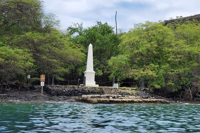 Two Reef Snorkel Trip-See Captain Cook Monument & Sea Caves - Who should book this Kona snorkel trip?