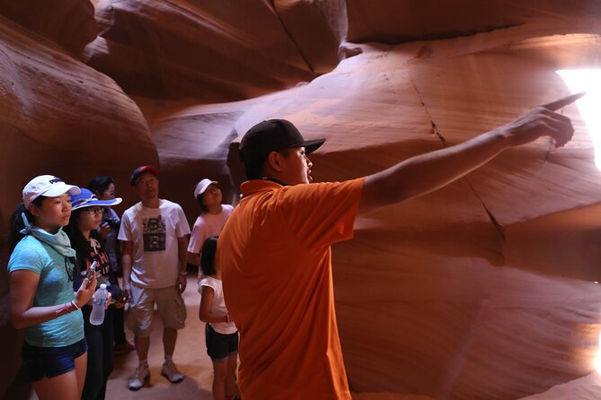Upper Antelope Canyon Tour-AACT - Choosing the best time for sunbeams