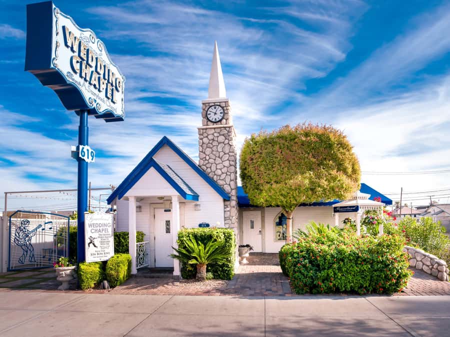 Vegas: Elvis-Themed Graceland Chapel Wedding or Vow Renewal - Legal wedding or vow renewal?