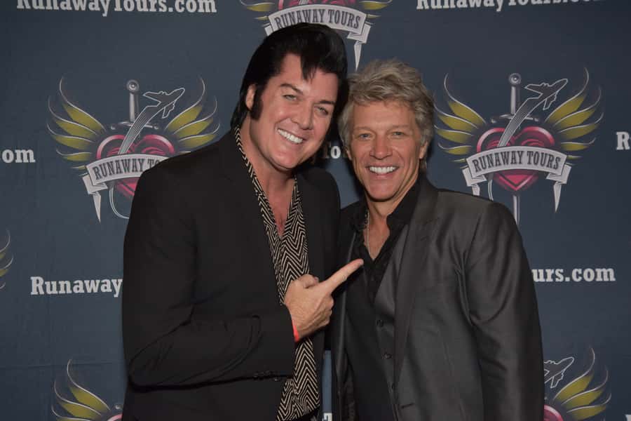 Vegas: Elvis-Themed Graceland Chapel Wedding or Vow Renewal - From Strip pickup to the chapel
