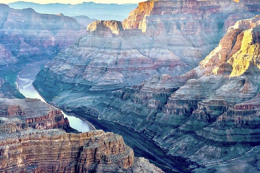 Vegas: Grand Canyon, Hoover Dam, Lunch/Skywalk Options, WiFi - Who should book this day trip