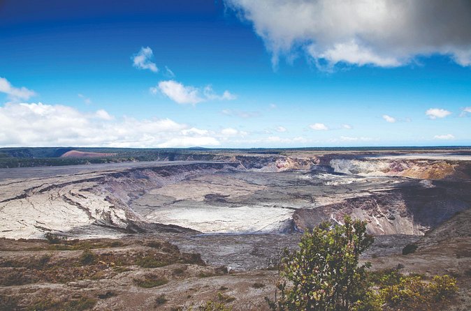 Volcano Adventure: Hilo Sightseeing w/ Optional Helicopter Tour - Akaka Falls and Hilo’s garden country