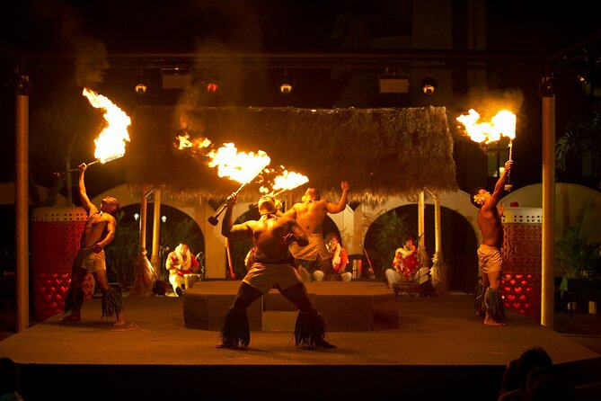Waikiki Starlight Luau on The Great Lawn-Hilton Hawaiian Village - A Waikiki luau built around convenience