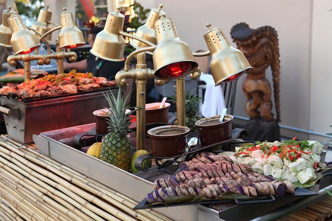 Waikiki Starlight Luau on The Great Lawn-Hilton Hawaiian Village - What you will eat and drink