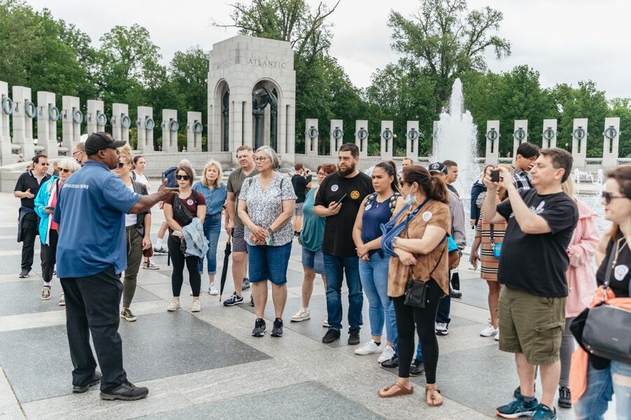 Washington, DC: Full-Day Tour with a Scenic River Cruise - The easiest way to cover the National Mall in six hours