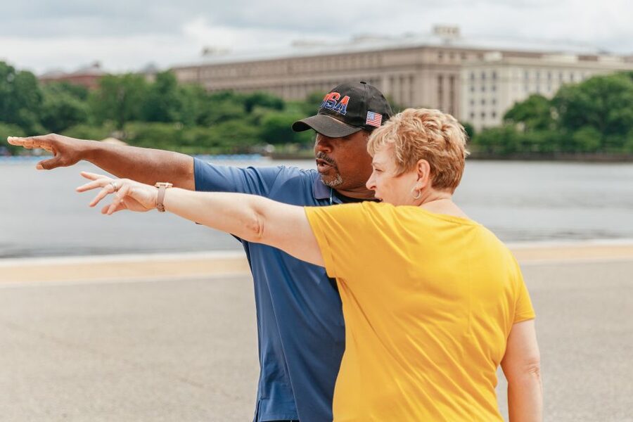 Washington, DC: Full-Day Tour with a Scenic River Cruise - The National Mall memorials, from World War II to Lincoln