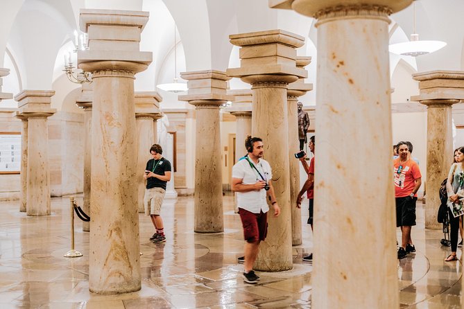 Washington DC in One Day: Guided Sightseeing Tour - The memorials that reward close walking