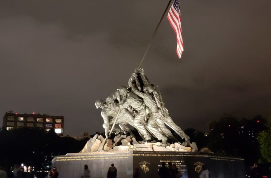 Washington DC: Monuments by Moonlight Nighttime Trolley Tour - Why Washington’s monuments work so well after dark