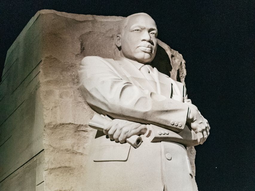 Washington DC: Monuments by Moonlight Nighttime Trolley Tour - Is $48 a fair price?