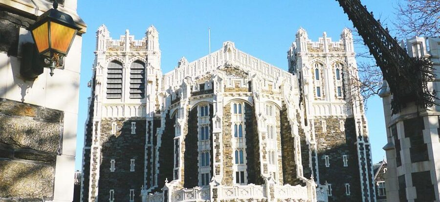 West Harlem: Gospel Church Service and Sunday Walking Tour - Meeting your guide at 145th Street