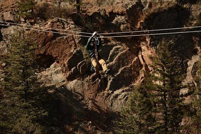 Woods Course Zipline Tour in Seven Falls - Phones, bags, and what to wear