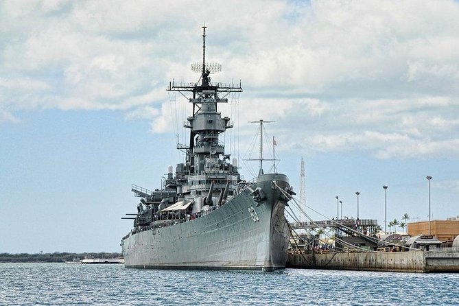 WWII Pearl Harbor Heroes Deluxe Tour - Pearl Harbor Aviation Museum adds aircraft and attack details